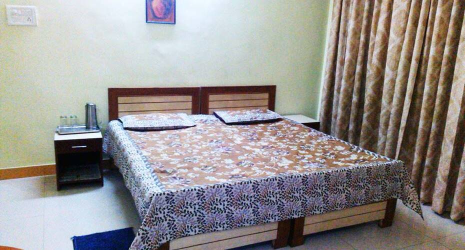 Hotel Kanishka, Kanpur 1